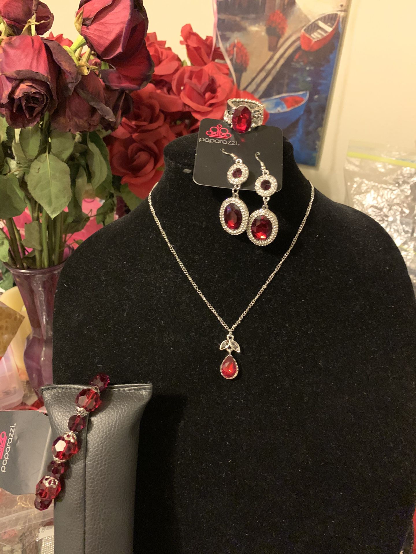 New 4pc set color silver with red stones