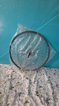 Front road or fixing wheel