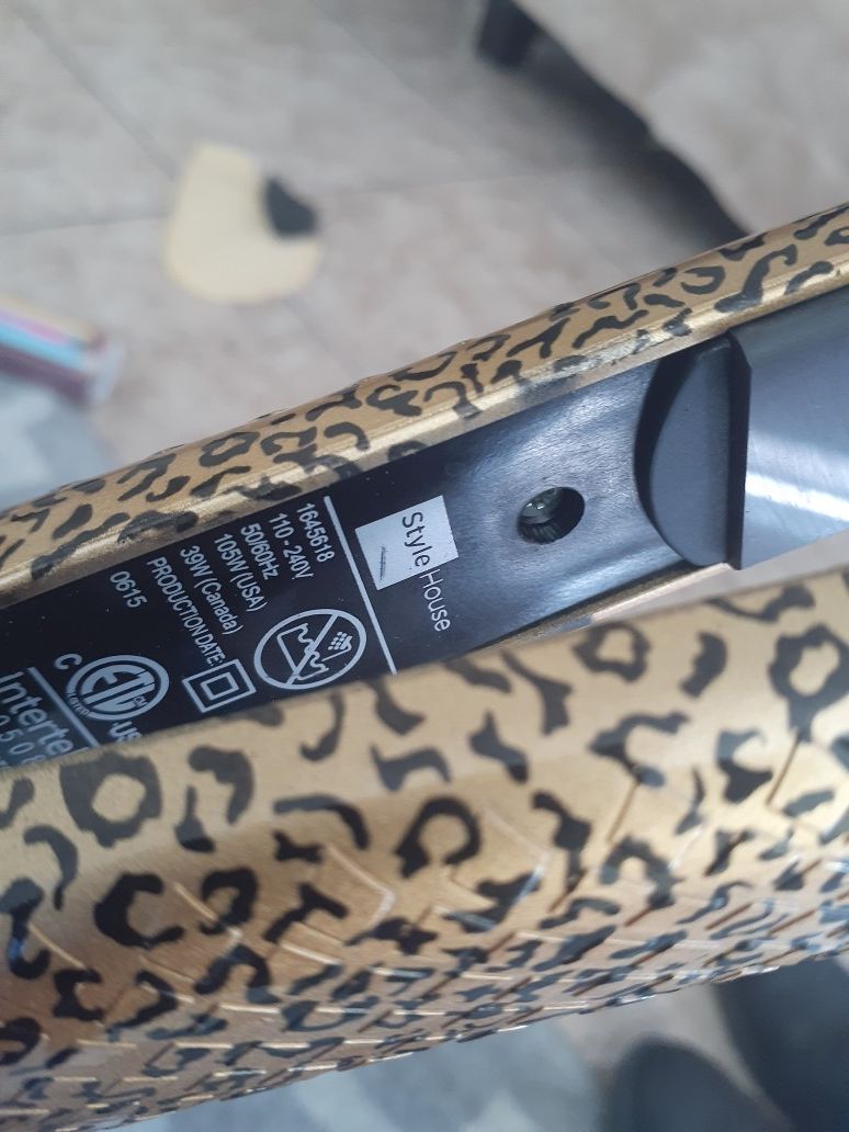 Style house cheetah print hair straightener