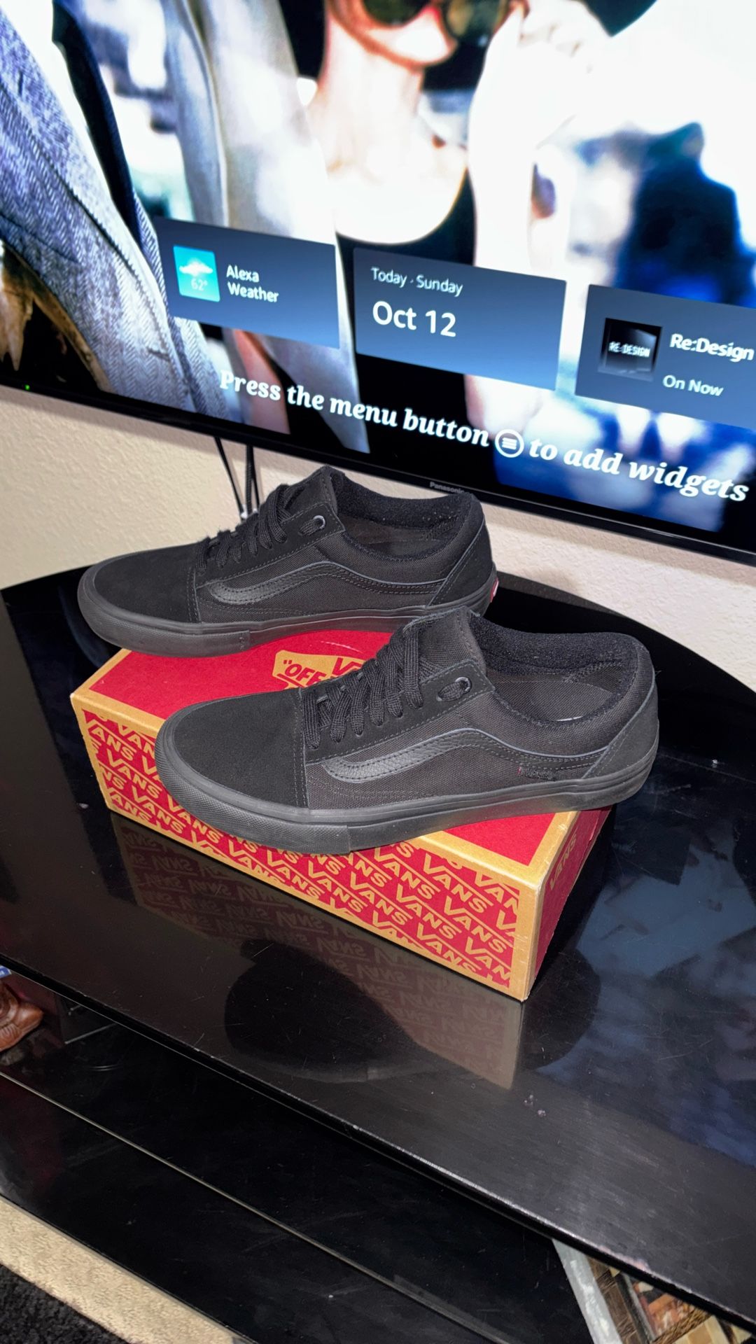 Rare blackout color, way size 10 old school pro vans