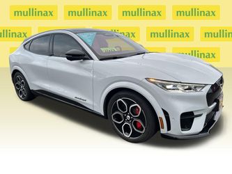 2022 Ford Mustang Mach-E