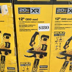 DEWALT 20V MAX 12 in. Brushless Cordless Battery Powered Chainsaw Kit with (1) 5 Ah Battery & Charger