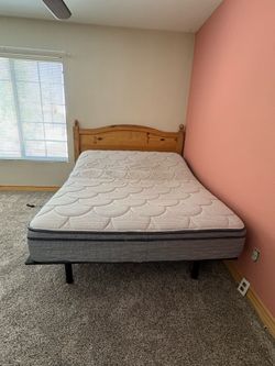 Electric adjustable electric bedframe with remote and mattress