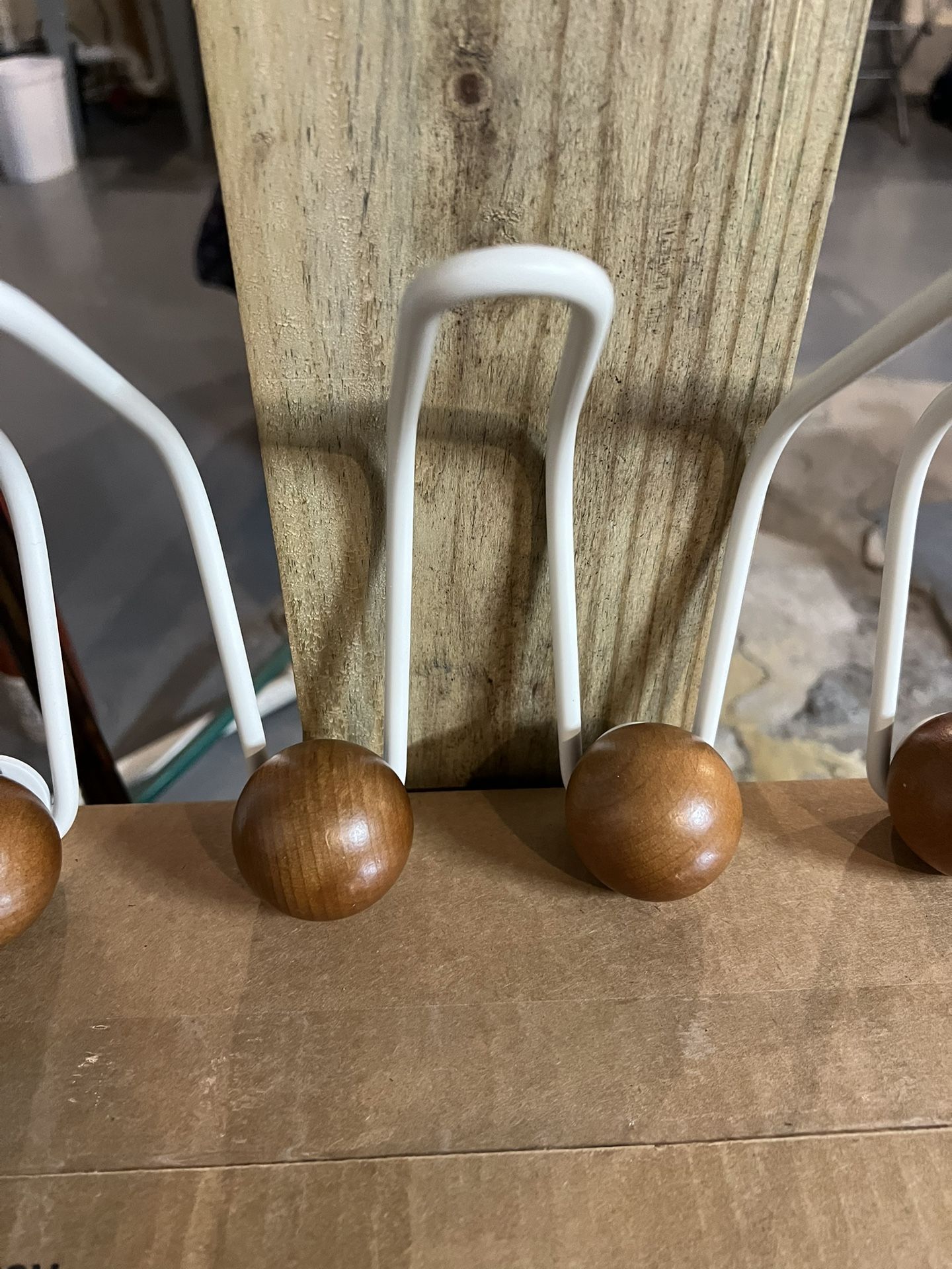 Great Mid Century Vibe Coat Rack For Wall