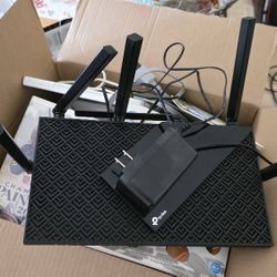 TP-Link AX73 Router
