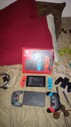 Nintendo switch 128gb bundle used works