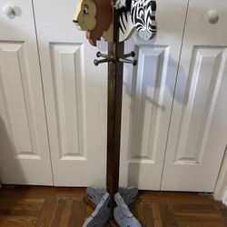 Child's  Clothes Rack
