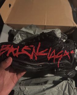 Balenciaga Runner
