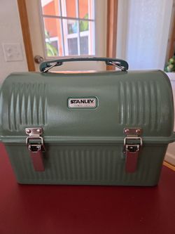 Stanley 10qt lunch box