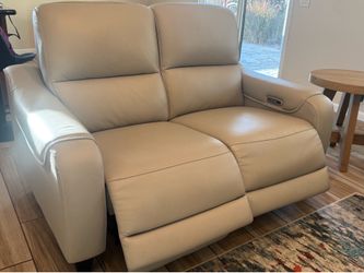 2025 Genuine Leather Love Seat Power Reclining  | USB Charging | Like New-purchased in 2025