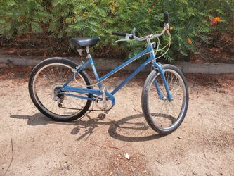 Schwinn 7 speed cruiser bicycle