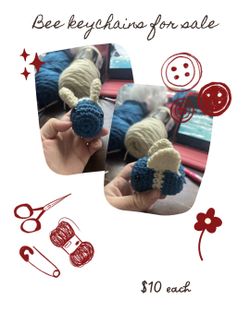 Crochet bee keychain
