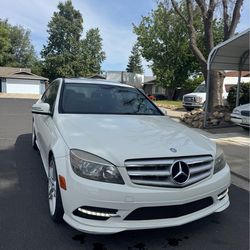 2011 Mercedes c300
