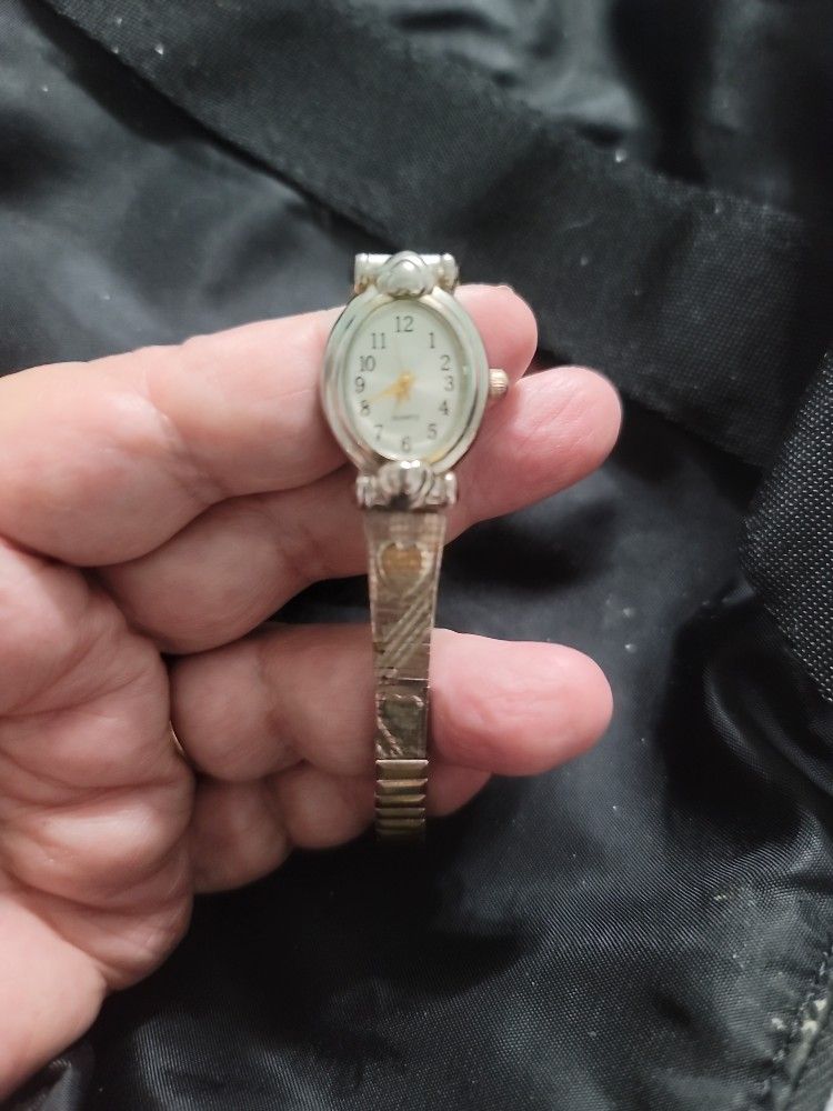 Vintage ladies gold and silver watch with hearts
