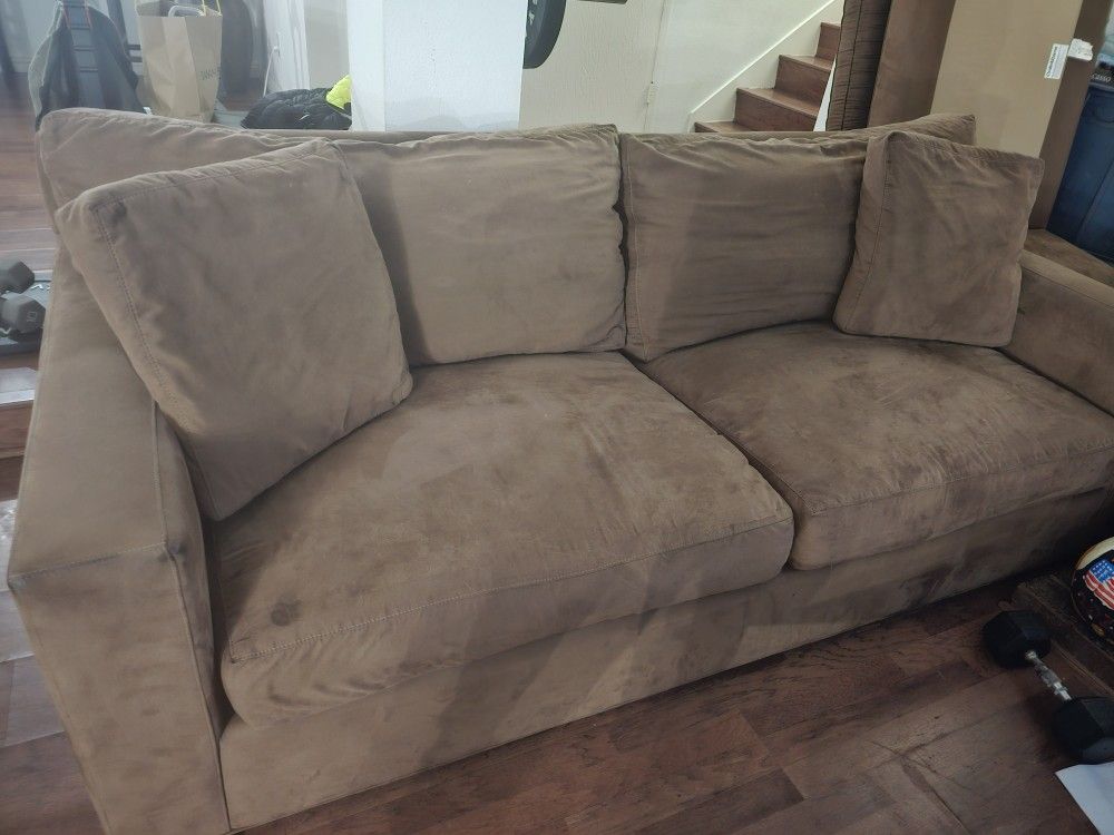 Sofa/couch 