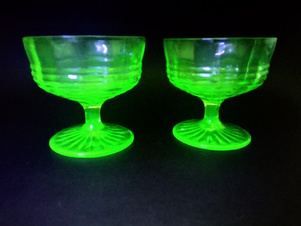 Set Of Uranium Glass Dessert Cups