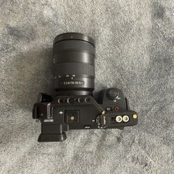 Sony A6700 