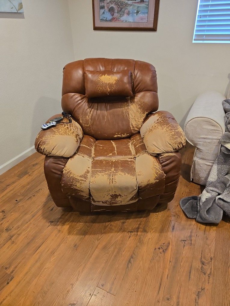 Med-Lift Recliner