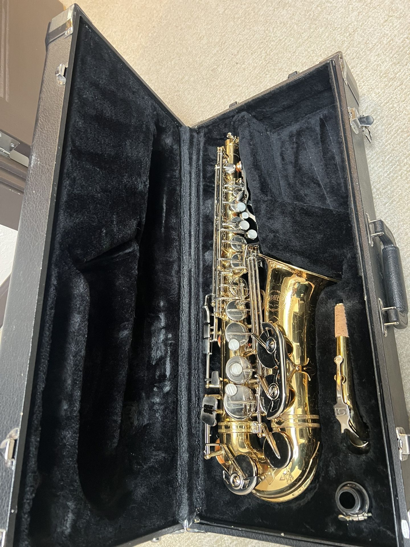 Saxophone Jupiter, Alto Sax, Saxofone
