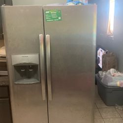 Refrigerator For Sale