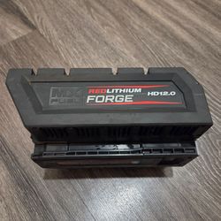 Milwaukee MX FUEL REDLITHIUM FORGE HD12.0 Li-Ion Battery Pack 12.0Ah Black