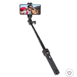 Extendable Selfie Stick with Bluetooth Shutter