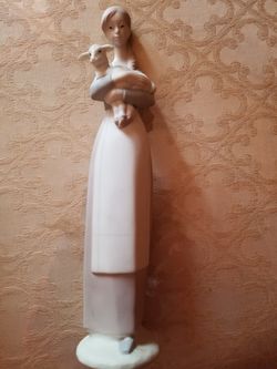 Lladro lenox.make reasonable offers will accept