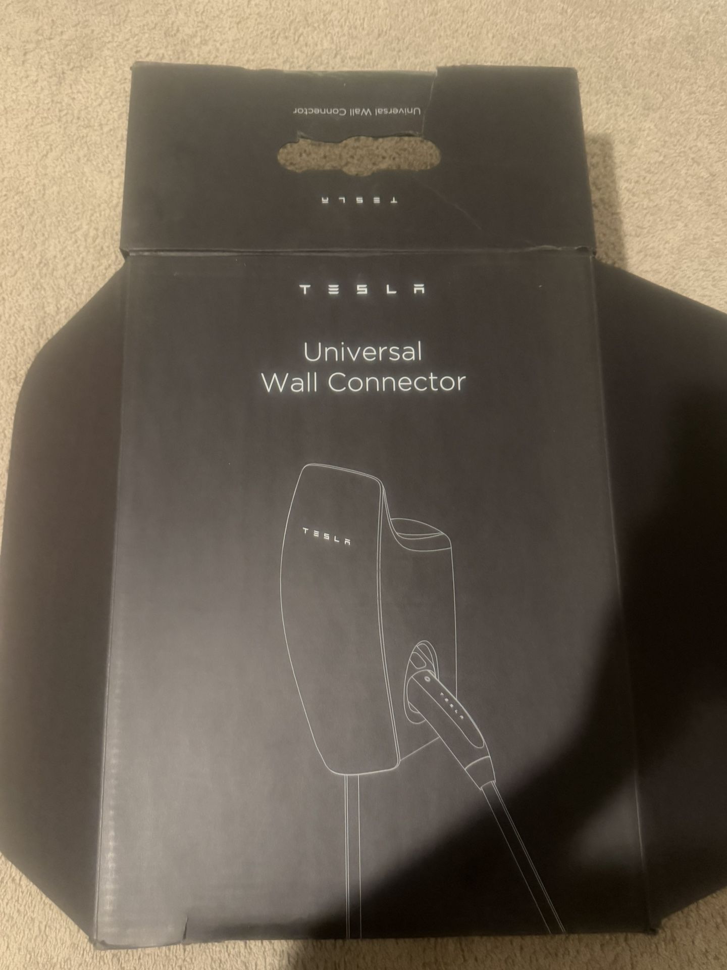Tesla Universal Wall Connector