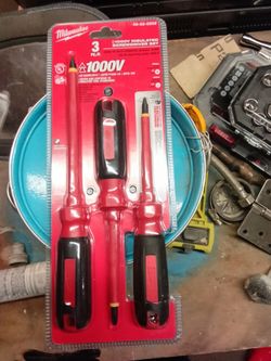 Milwaukee 3-Piece 1000V Insulated Screwdriver Set