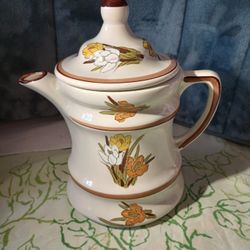 VINTAGE 2PC CALIFORNIA POTTERY USA Crocus COFFEE TEA POT 8.5"

