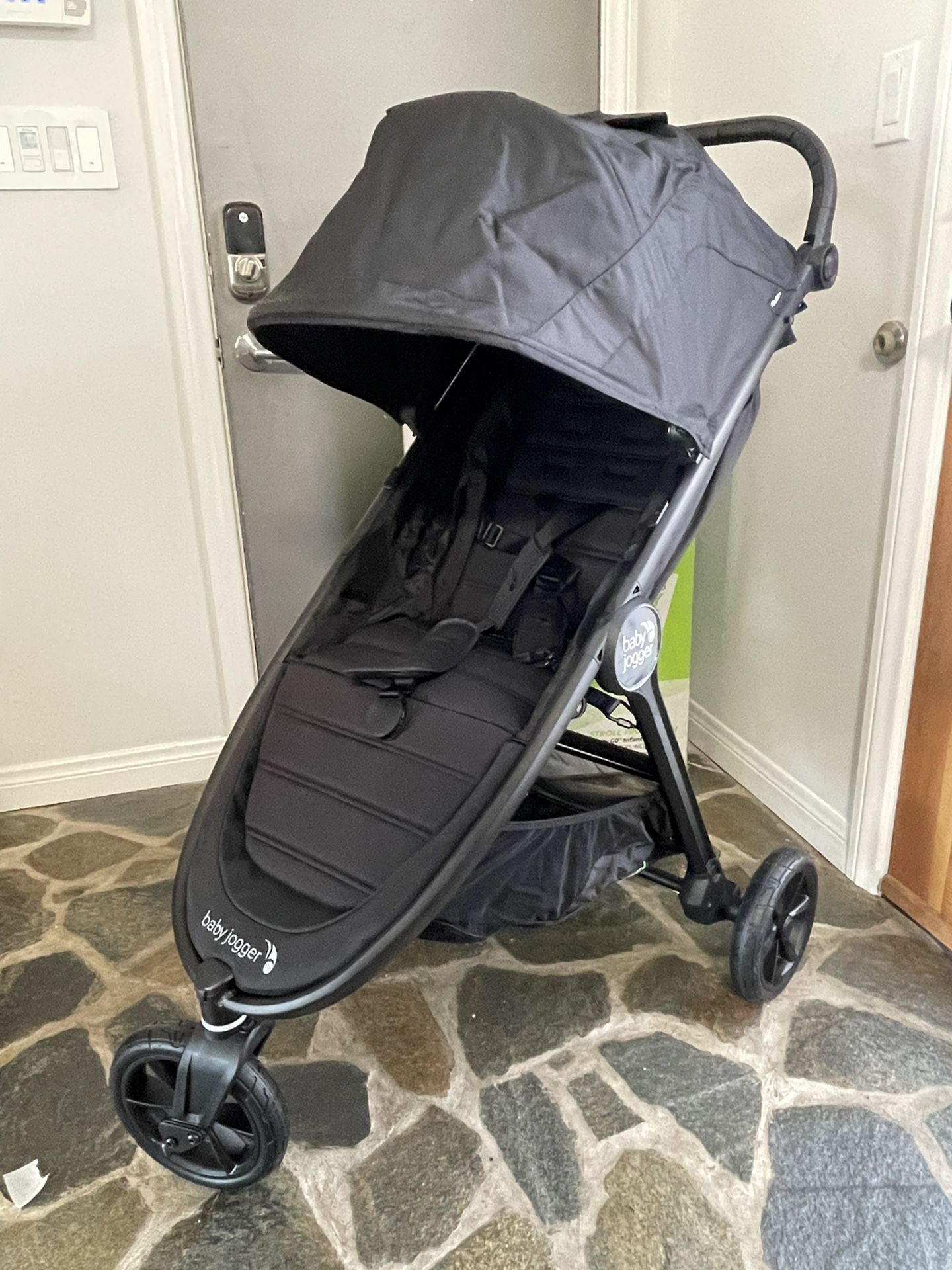 NEW baby Jogger GT2