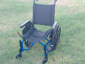 Future Mobility Capella Tilt-in-Space Wheelchair