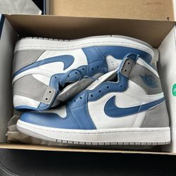 Nike Air Jordan 1 Retro High OG True Blue