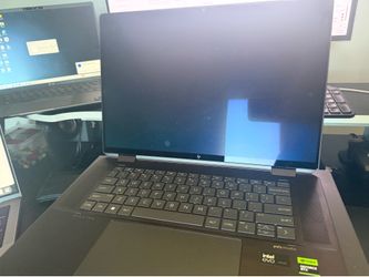 HP Spectre 2 in 1 2.8K OLED touchscreen 16” 32gb RAM 1TB HD nvidia 4050