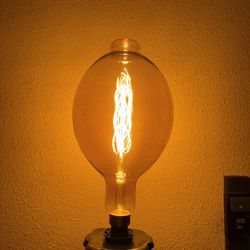 Vintage LED Amber Bulb – Extra Large – GE, Warm Candlelight, New