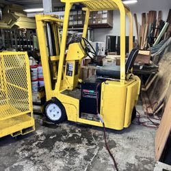 Forklift TW20