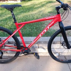 GT Ricochet Gravel Bike