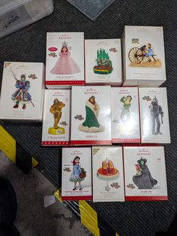 Hallmark ornaments wizard of Oz collection