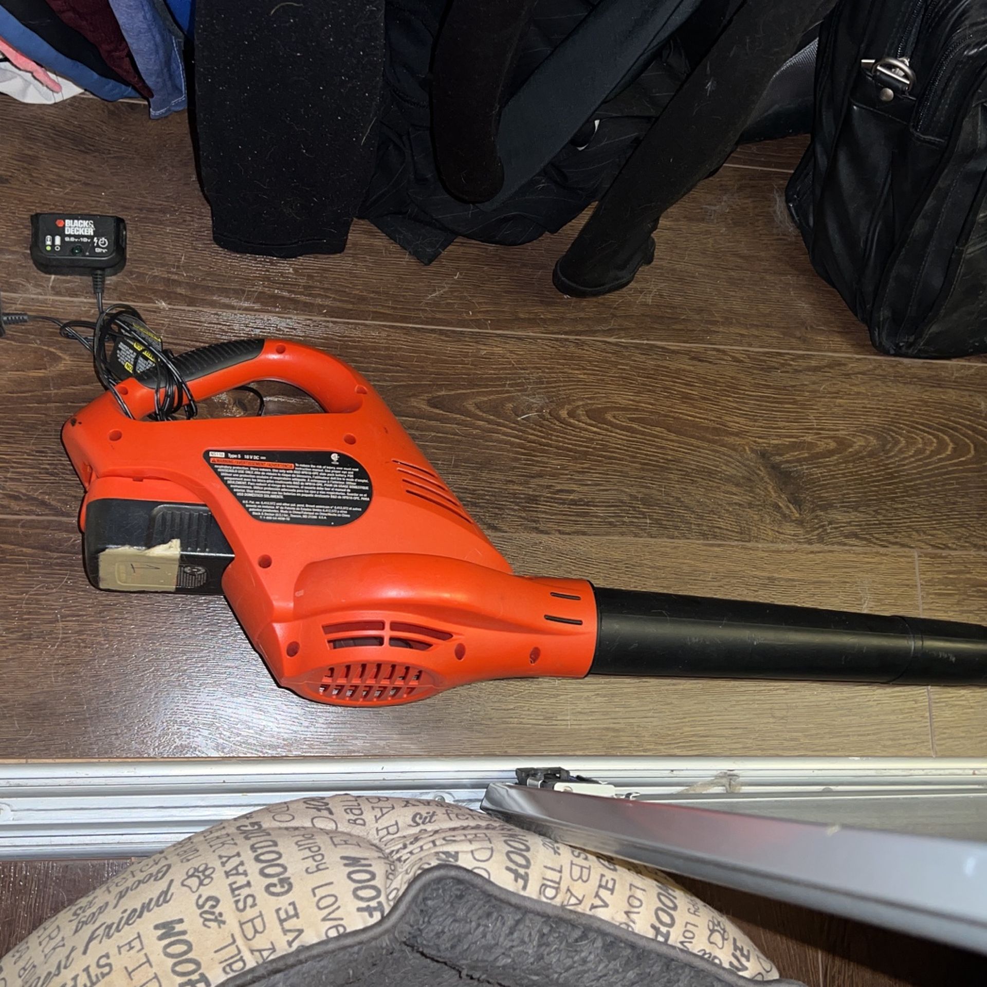 Black and Decker Leaf Sweeper For Immediate Sale