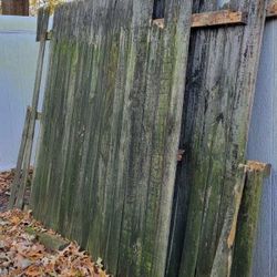 Free Wood Kinlin For Fire Pit Fire Place