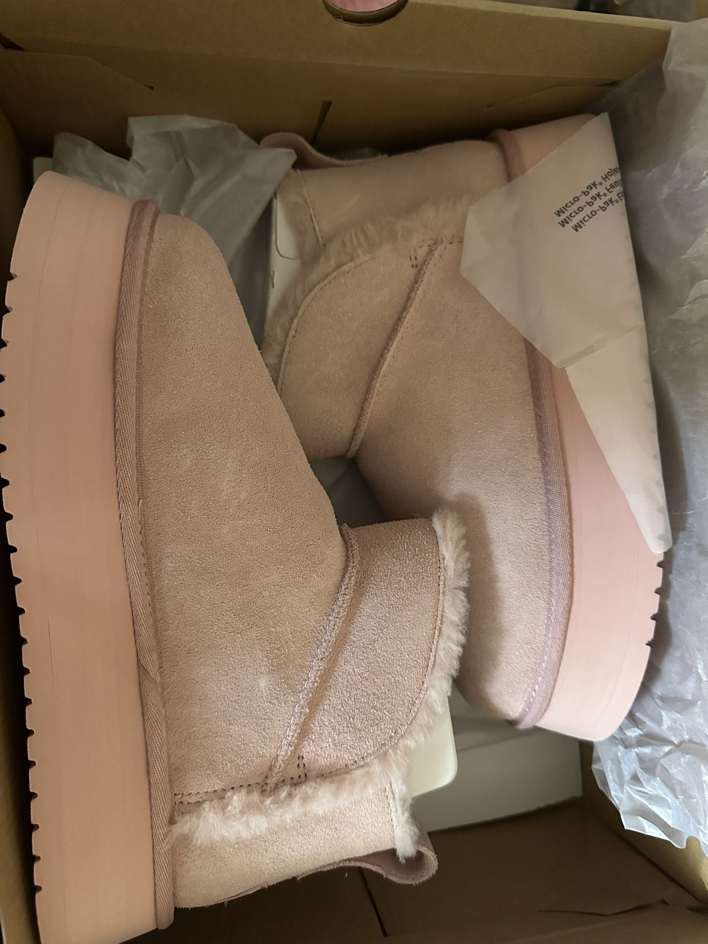 PINK UGGS W KOOLA ULTRA MINI PLATFORM