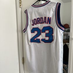 Jordan Tune Squad Jersey 