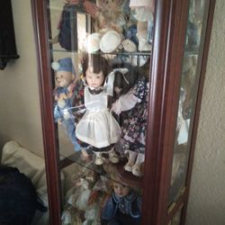 Collectible Dolls For Sale ....DOWN SIZING NEED TO SELL.