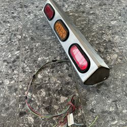 Kar Tek Tail Light Bar