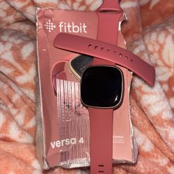 Fitbit Versa 4 