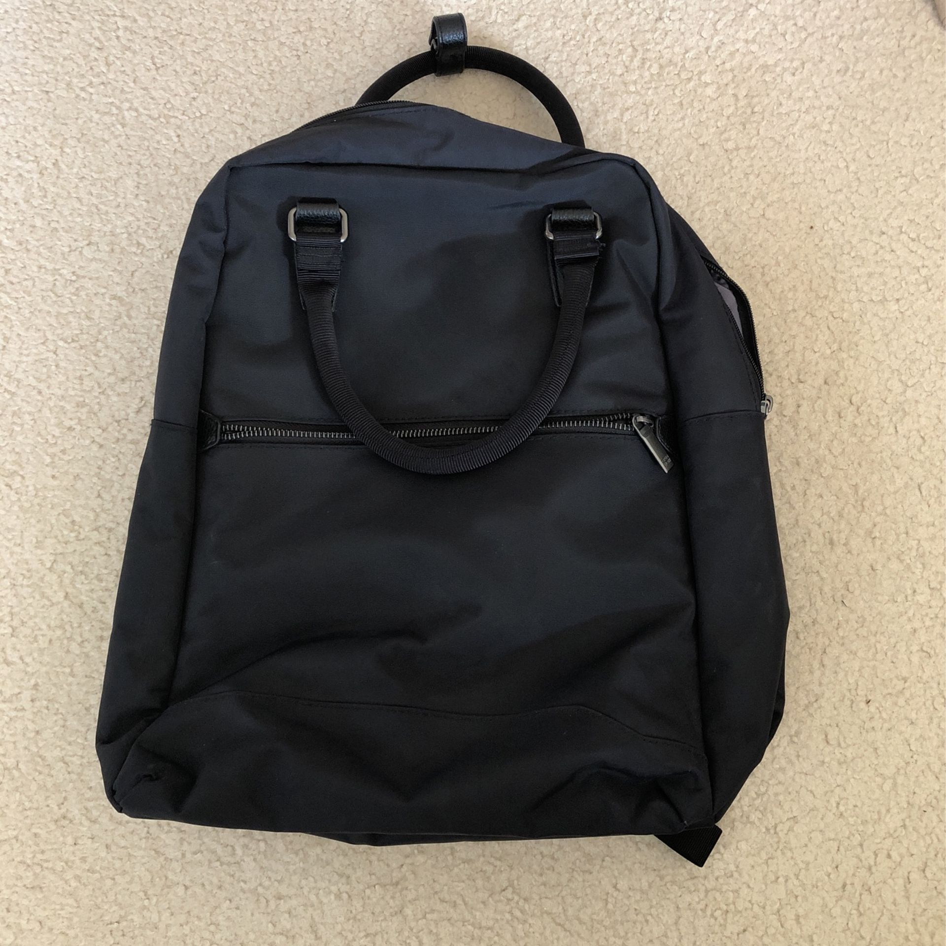 Open Story Laptop Backpack