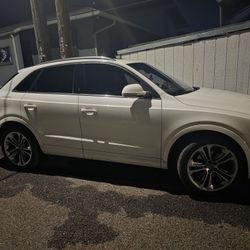 2015 AUDI Q3 