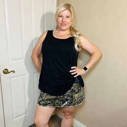 WDIRARA Camo Y2K Mini Cargo Skirt – Size XL