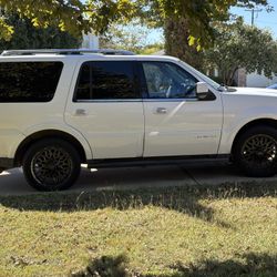 2006 Lincoln Navigator