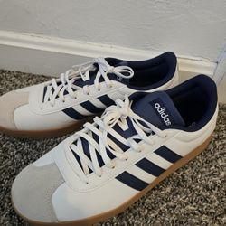 ✅️ adidas Gazelle Men's White Navy Gum Low Top Sneakers IG3(contact info removed)